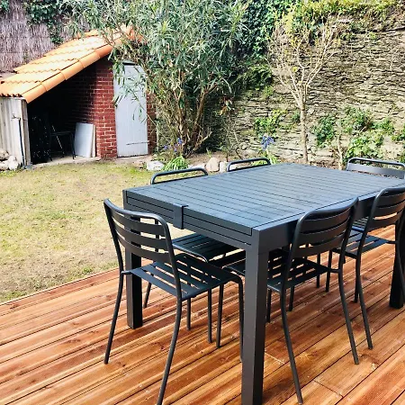 Maison Avec Terrasse A 50 M De La Mer Pornic Exterior foto