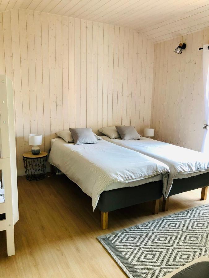 Maison Avec Terrasse à 50 M De La Hébergement de vacances *